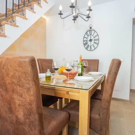 Casa Lopez Holiday home *